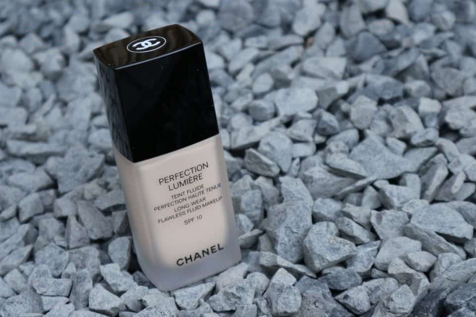 Chanel Perfection Lumiere Foundation Review