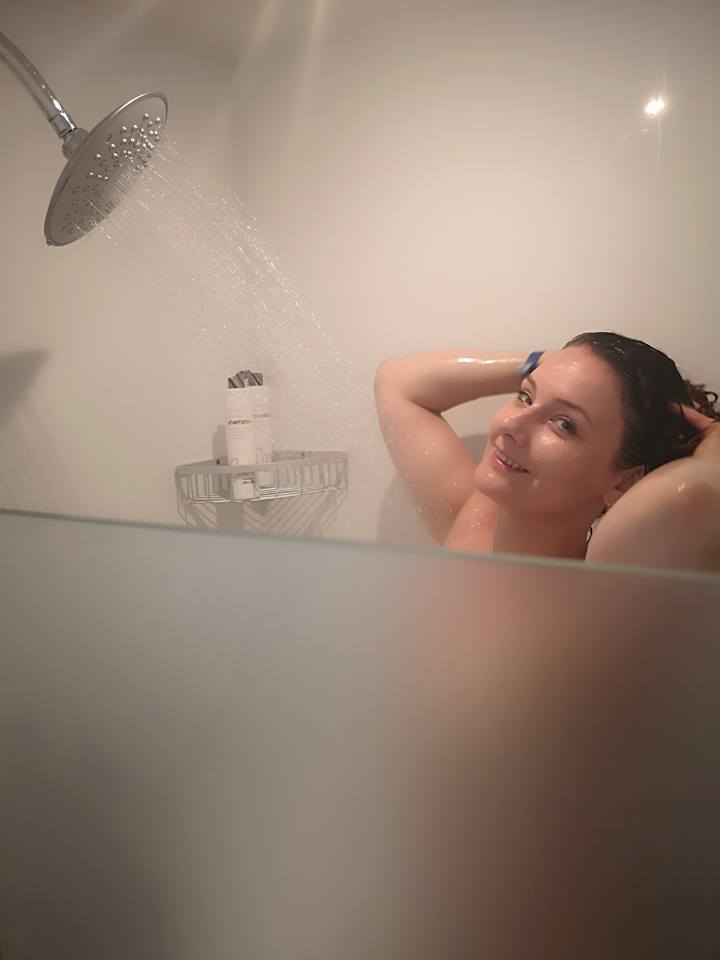 Lekker budget & exclusief bij Appie: Care Brilliant Shine Shampoo & Conditioner albert heijn momambition.nl